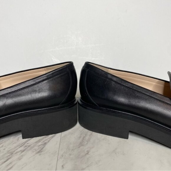 Stuart Weitzman Brenna Black Leather Loafer 8 1/2 B - Picture 8 of 16